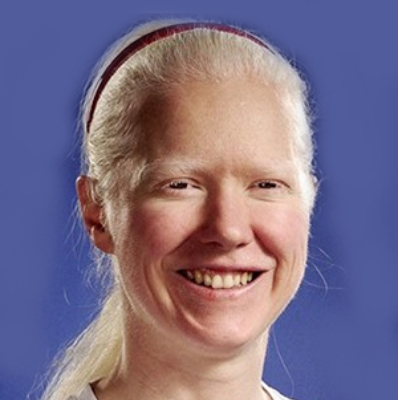 Aileen McGlynn OBE Official Speaker Profile Picture