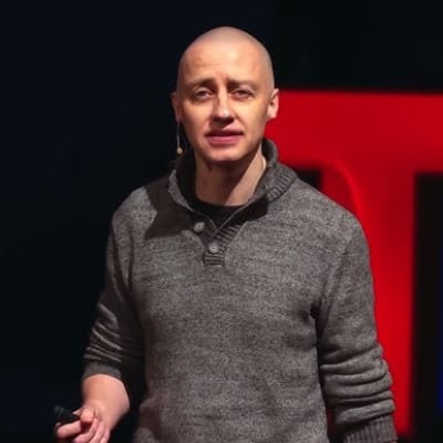 Alasdair Allan Official Speaker Profile Picture