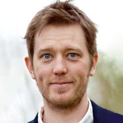Alun Cochrane Official Speaker Profile Picture