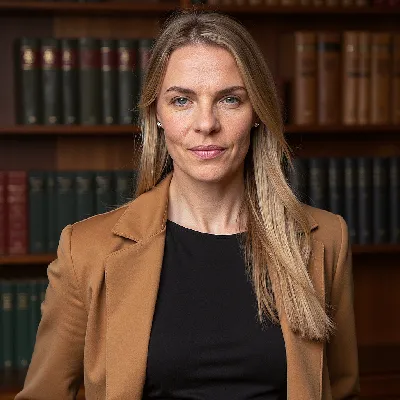 Anna Watkins Official Speaker Profile Image