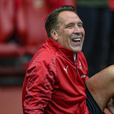 David Seaman MBE Official Speaker Profile Picture