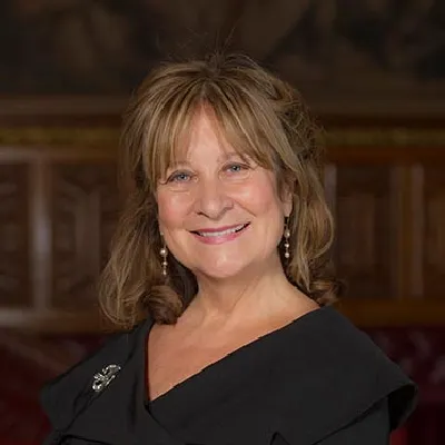 Helena Kennedy Official Speaker Profile Image