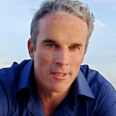 Lewis Gordon Pugh Official Speaker Profile Image
