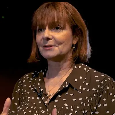 Linda Moir Official Speaker Profile Image
