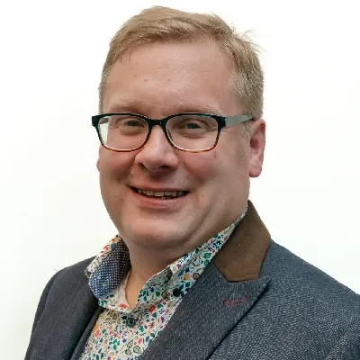 Richard Daniel Curtis Official Speaker Profile Image