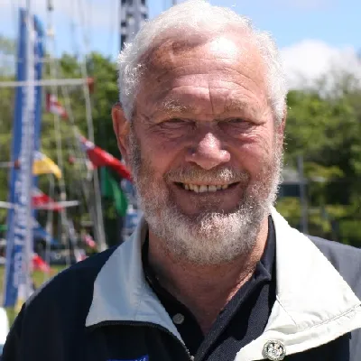 Sir Robin Knox Johnston Official Speaker Profile Image
