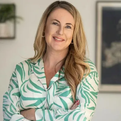 Sophie Howe Official Speaker Profile Image