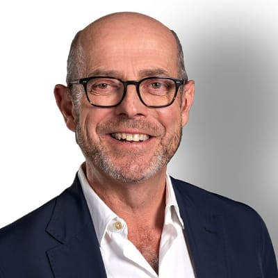 Nick Robinson Official Speaker Profile Picture