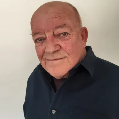 Tim Healy Official Speaker Profile Image