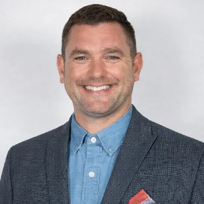 Tom Bushell Official Speaker Profile Image