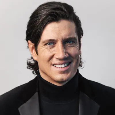 Vernon Kay Official Speaker Profile Image