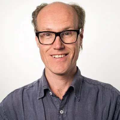 Will Gompertz Official Speaker Profile Image