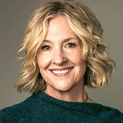 Dr. Brené Brown Official Speaker Profile Image