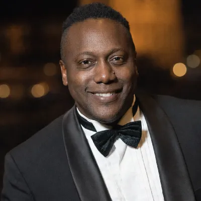 Henry Olonga Official Speaker Profile Image