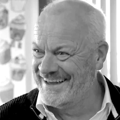 Karl James Official Speaker Profile Picture